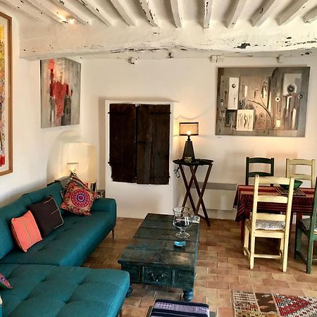 Guest App'Art Apartment Tourrettes-sur-Loup Exterior photo
